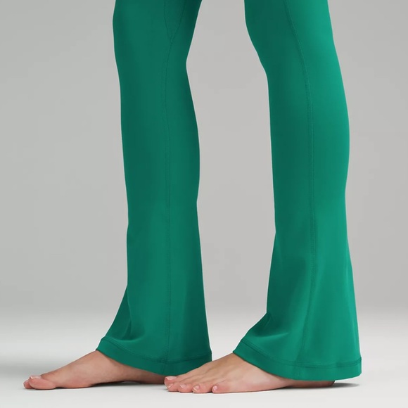 NWT lululemon Align™ High-Rise Mini-Flare Pant
Extra Short - Picture 5 of 5